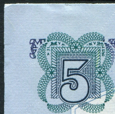 00045878_2 00045878_2