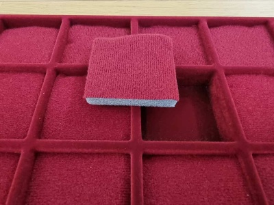 52001154_Red_3